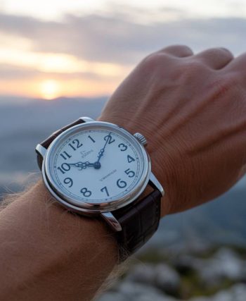 Les heures miroir et les rêves lucides : quand l’horloge devient un portail vers la conscience supérieure